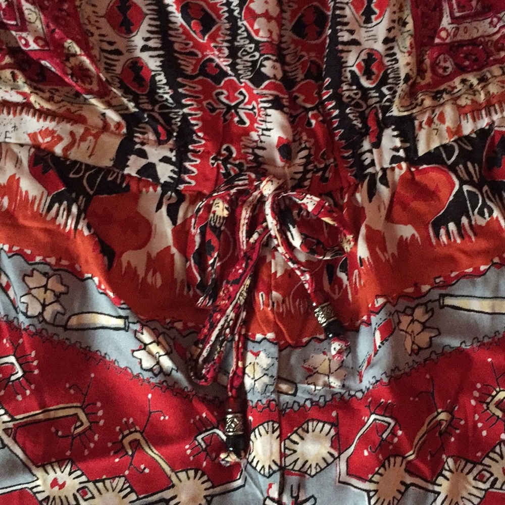 Patterned Romper - Picture 4 of 4